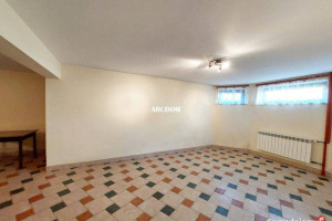 Bibice lokal użytkowy+ 2 miejsca parkingowe