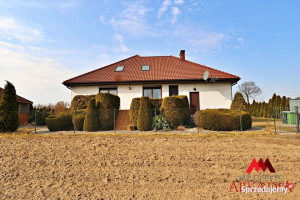 Oferta sprzedaży domu 306.4m2 Kowal