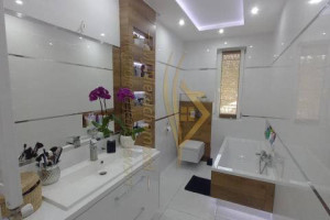 Dom wolnostojący Marynin Mazowiecka 254m2