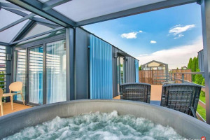 Komfortowe domki z basenem i strefą SPA - 100m od Energylandii!