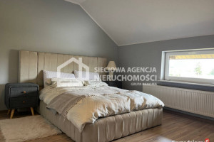 Dom wolnostojący 584.7m2 Małkowo