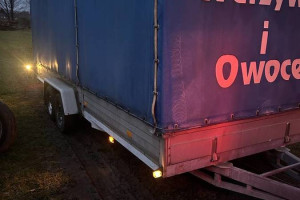 Przyczepa 6m plandeka 2000 dmc